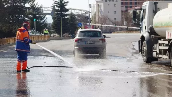 Doğu'da vaka sayıları ikiye katlandı Doğu'da vaka sayıları ikiye katlandı