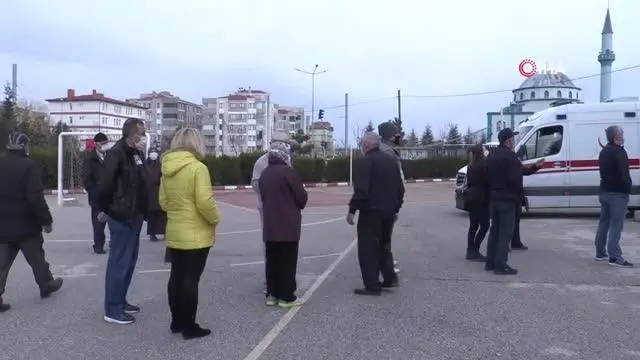 Eskişehir'de 3 bin Bulgaristan Türk'ü oylarını kullandı Eskişehir'de 3 bin Bulgaristan Türk'ü oylarını kullandı