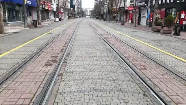 Son dakika haber! Sokağa çıkma kısıtlamasına uyuluyor Son dakika haber! Sokağa çıkma kısıtlamasına uyuluyor