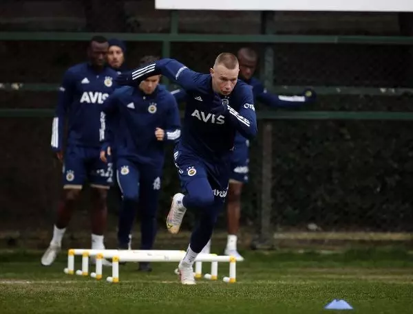 Fenerbahçe, Yukatel Denizlispor maçı hazırlıklarını tamamladı Fenerbahçe, Yukatel Denizlispor maçı hazırlıklarını tamamladı