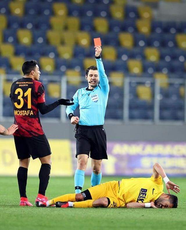 İlk 5 maçında 5 gol atan Mohamed, Falcao döndükten sonra dibe vurdu