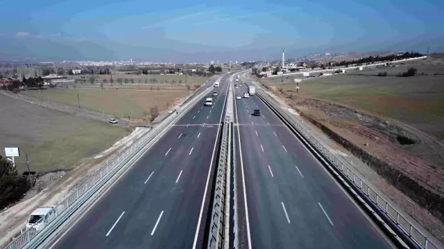 Kahramankazan Belediye Başkanı Oğuz, 2 yıllık başkanlık dönemini değerlendirdi Kahramankazan Belediye Başkanı Oğuz, 2 yıllık başkanlık dönemini değerlendirdi