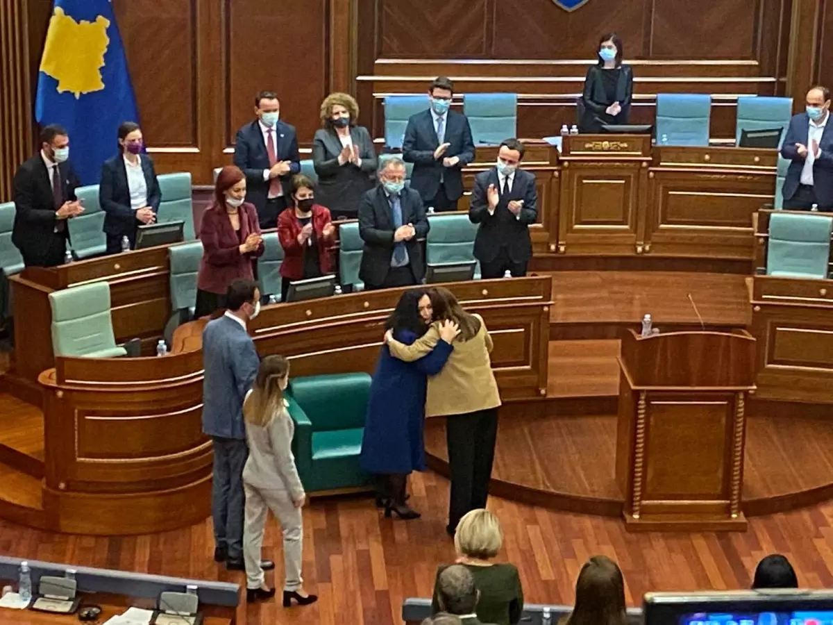 Son dakika: - Kosova Cumhurbaşkanı Osmani: 'Bugün Kosova bir kadın cumhurbaşkanı seçti'- 'Sırp suçlular yargılanana kadar adalet sağlanmayacaktır'