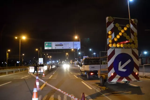 N Kolay İstanbul Yarı Maratonu için yollar kapatılmaya başlandı N Kolay İstanbul Yarı Maratonu için yollar kapatılmaya başlandı