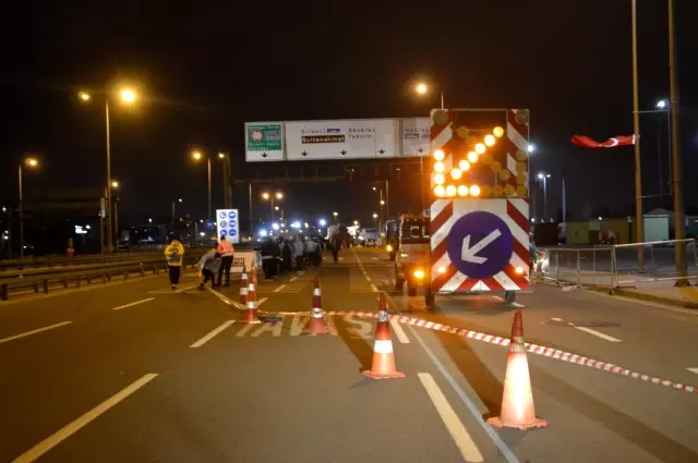 N Kolay İstanbul Yarı Maratonu için yollar kapatılmaya başlandı N Kolay İstanbul Yarı Maratonu için yollar kapatılmaya başlandı