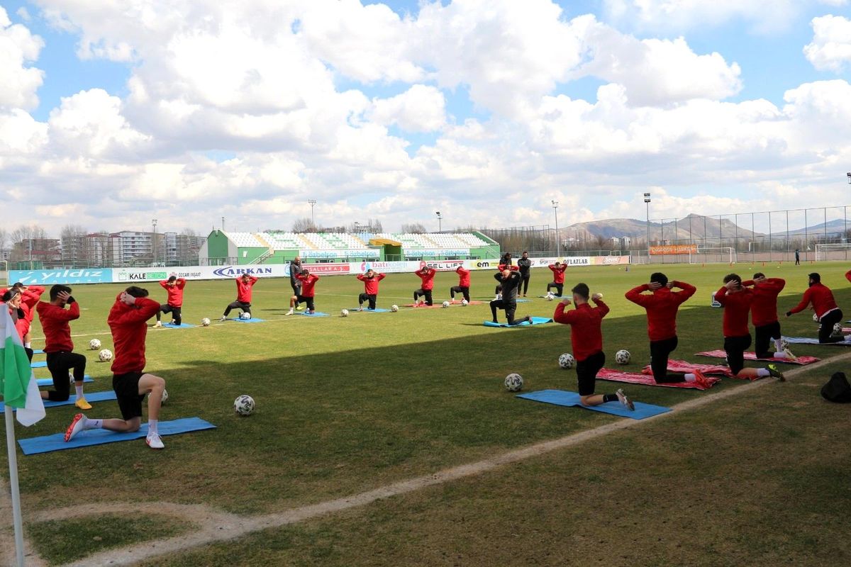 Sivas Belediyespor'da Kırşehir maçı hazırlıkları sürüyor