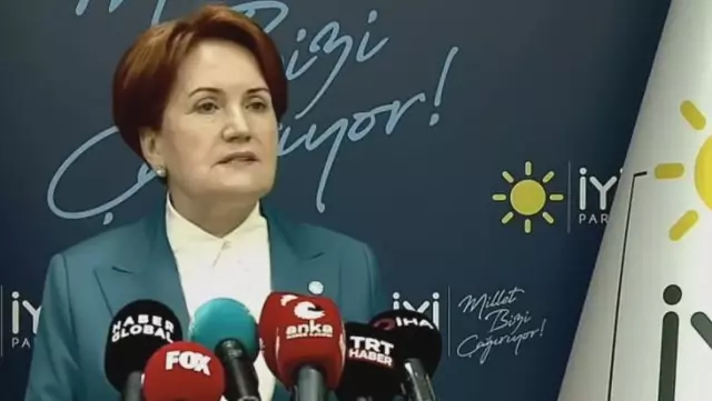 Son Dakika! Akşener'den emekli amirallerin imzaladığı Montrö bildirisine tepki: Bu apaçık bir zevzekliktir Son Dakika! Akşener'den emekli amirallerin imzaladığı Montrö bildirisine tepki: Bu apaçık bir zevzekliktir