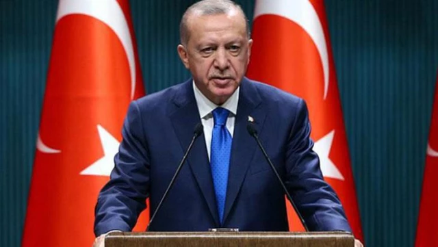 Son Dakika: Cumhurbaşkanı Erdoğan, yarın 15.00'te Cumhurbaşkanlığı Külliyesi'nde bir değerlendirme toplantısı yapacak