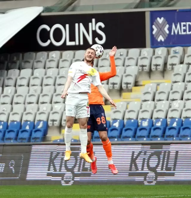 Süper Lig: Medipol Başakşehir: 3 - Yeni Malatyaspor: 1 (Maç sonucu) Süper Lig: Medipol Başakşehir: 3 - Yeni Malatyaspor: 1 (Maç sonucu)