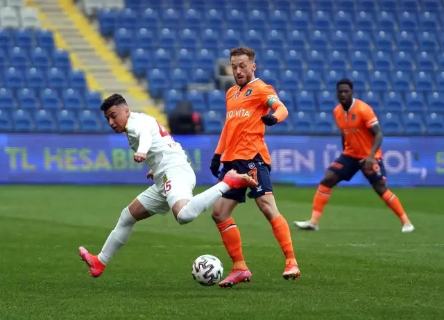 Süper Lig: Medipol Başakşehir: 3 - Yeni Malatyaspor: 1 (Maç sonucu) Süper Lig: Medipol Başakşehir: 3 - Yeni Malatyaspor: 1 (Maç sonucu)
