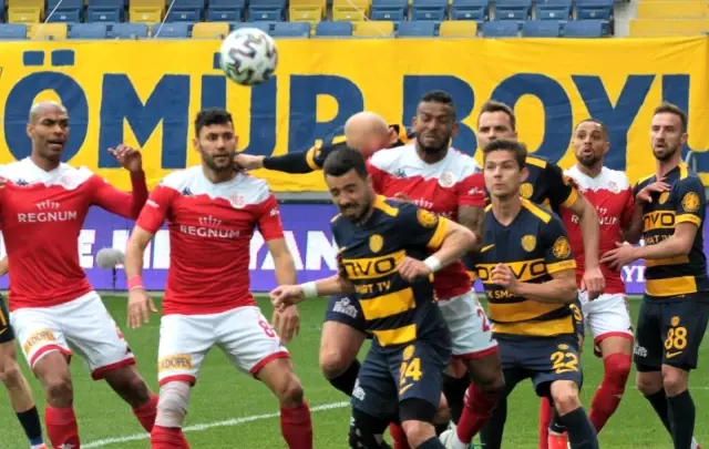 Süper Lig: MKE Ankaragücü: 0 Fraport Tav Antalyaspor: 0 (İlk yarı) Süper Lig: MKE Ankaragücü: 0 Fraport Tav Antalyaspor: 0 (İlk yarı)