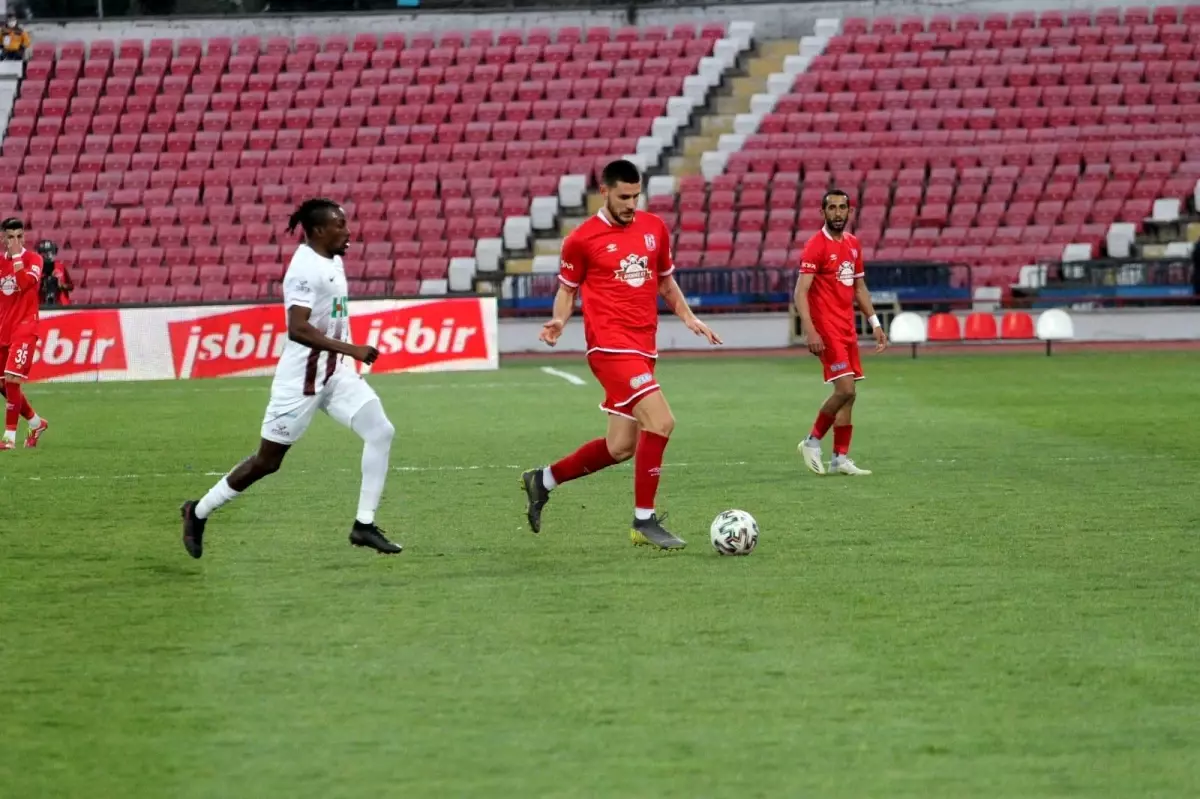 TFF 1. Lig: Balıkesirspor: 2 Bandırmaspor: 1