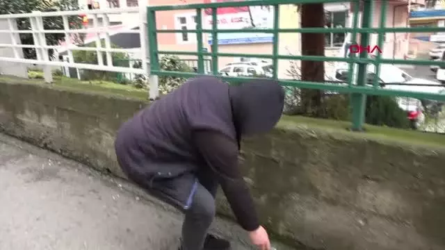 TRABZON PLASTİK KAPAKLA, 8 ENGELLİ TEKERLEKLİ SANDALYEYE KAVUŞTU TRABZON PLASTİK KAPAKLA, 8 ENGELLİ TEKERLEKLİ SANDALYEYE KAVUŞTU