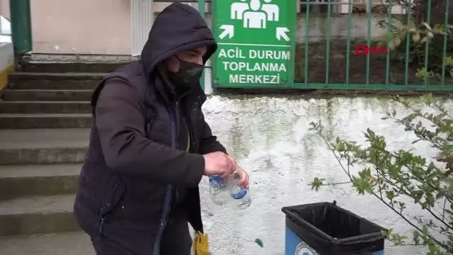 TRABZON PLASTİK KAPAKLA, 8 ENGELLİ TEKERLEKLİ SANDALYEYE KAVUŞTU TRABZON PLASTİK KAPAKLA, 8 ENGELLİ TEKERLEKLİ SANDALYEYE KAVUŞTU