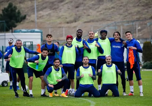Trabzonspor, 37 sezonun en uzun yenilmezlik serisini elde etti Trabzonspor, 37 sezonun en uzun yenilmezlik serisini elde etti