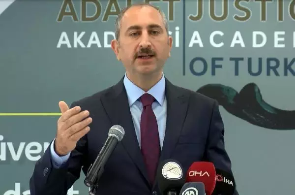 Son dakika haberi! Bakan Gül: Bu güruha hukuk çerçevesinde gerekli cevaplar verilecektir Son dakika haberi! Bakan Gül: Bu güruha hukuk çerçevesinde gerekli cevaplar verilecektir