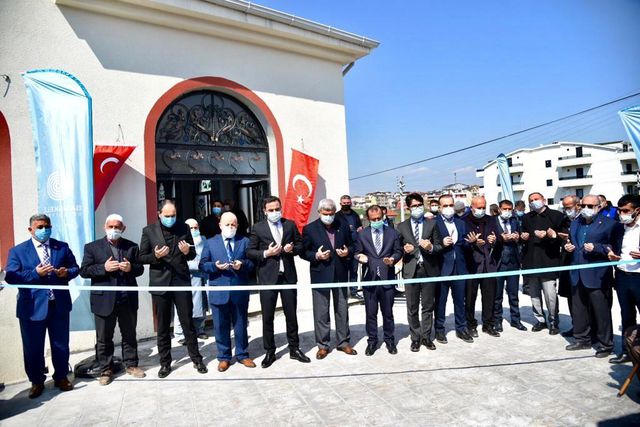basiskele mehmed akif ersoy camii dualarla ib 3 14044072 o