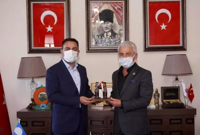 Başkan Erdoğan ve muhtarlardan Finike'ye çıkarma Başkan Erdoğan ve muhtarlardan Finike'ye çıkarma