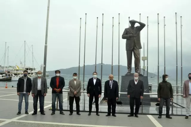 Emekli amirallerin yayımladığı bildiriye Marmarisli odalardan jet tepki geldi Emekli amirallerin yayımladığı bildiriye Marmarisli odalardan jet tepki geldi