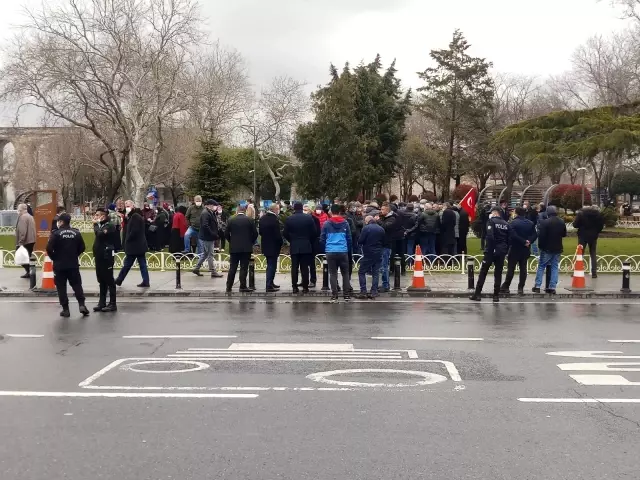 Son dakika... Eyüpsultan sakinlerinden İBB önünde 'kentsel dönüşüm' eylemi Son dakika... Eyüpsultan sakinlerinden İBB önünde 'kentsel dönüşüm' eylemi