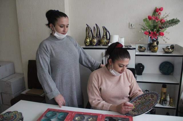 İki kız kardeş devlet desteğiyle işlerinin patronu oldu İki kız kardeş devlet desteğiyle işlerinin patronu oldu