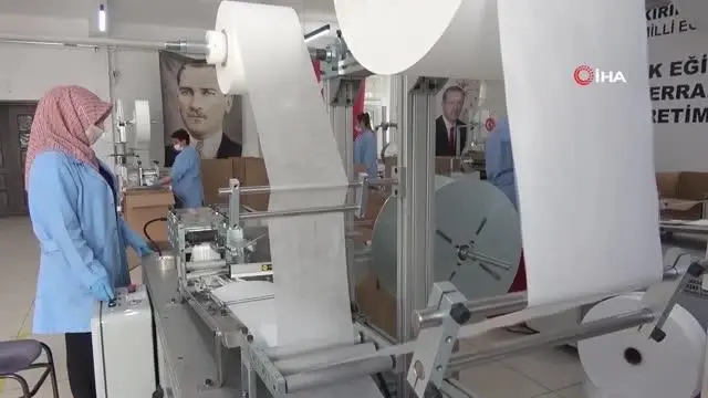 Son dakika haberleri! Milli Eğitim Bakanı Selçuk: 'Kırıkkale'de 183 milyon maske üretildi' Son dakika haberleri! Milli Eğitim Bakanı Selçuk: 'Kırıkkale'de 183 milyon maske üretildi'
