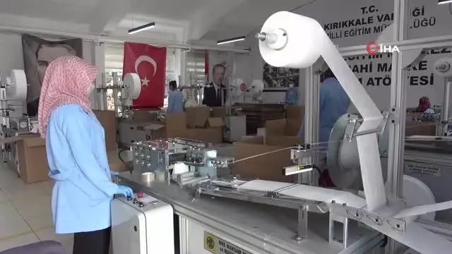 Son dakika haberleri! Milli Eğitim Bakanı Selçuk: 'Kırıkkale'de 183 milyon maske üretildi' Son dakika haberleri! Milli Eğitim Bakanı Selçuk: 'Kırıkkale'de 183 milyon maske üretildi'