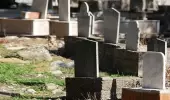 Ölen kayınvalidesine kötü muamelede bulunduğu videoları ortaya çıktı! Valilik merhumun mezarını açtırdı Ölen kayınvalidesine kötü muamelede bulunduğu videoları ortaya çıktı! Valilik merhumun mezarını açtırdı