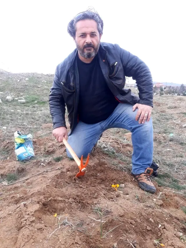 Son dakika haberi! Polis memurundan 3 bin 599 fidan Son dakika haberi! Polis memurundan 3 bin 599 fidan