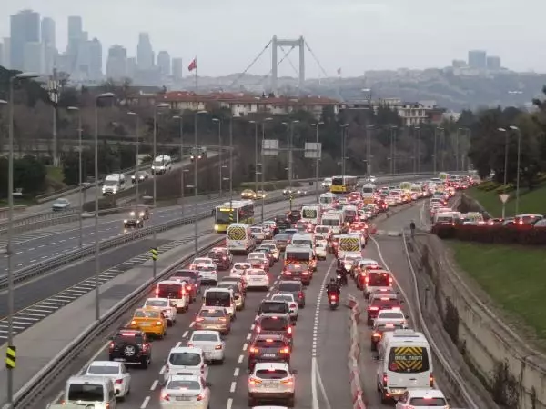 ŞİŞLİ, EYÜPSULTAN, GAZİOSMANPAŞA...TRAFİK GÜRÜLTÜSÜ KALP HASTALIĞI RİSKİNİ ARTIRIYOR ŞİŞLİ, EYÜPSULTAN, GAZİOSMANPAŞA...TRAFİK GÜRÜLTÜSÜ KALP HASTALIĞI RİSKİNİ ARTIRIYOR