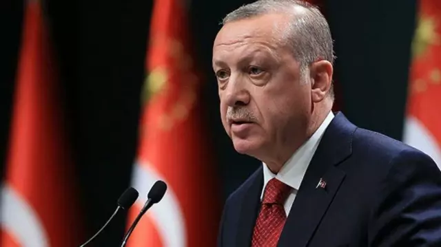 Beştepe'de Montrö bildirisiyle ilgili kritik toplantı! Cumhurbaşkanı Erdoğan açıklama yapacak Beştepe'de Montrö bildirisiyle ilgili kritik toplantı! Cumhurbaşkanı Erdoğan açıklama yapacak