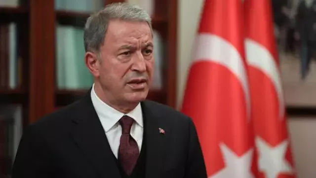 Son Dakika! Milli Savunma Bakanı Akar'dan 104 emekli amiralin imza attığı bildiriye tepki: Demokrasimize zarar vermekten başka bir işe yaramaz Son Dakika! Milli Savunma Bakanı Akar'dan 104 emekli amiralin imza attığı bildiriye tepki: Demokrasimize zarar vermekten başka bir işe yaramaz
