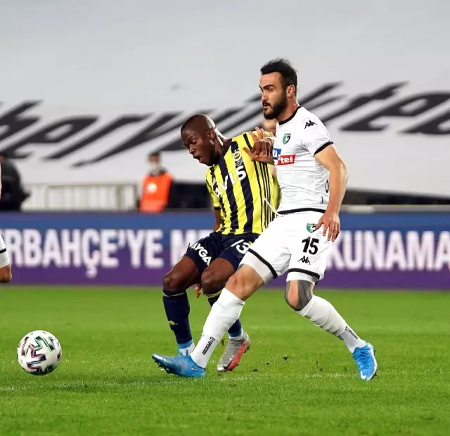 Fenerbahçe sahasında karşılaştığı Denizlispor'u 1-0 mağlup etti Fenerbahçe sahasında karşılaştığı Denizlispor'u 1-0 mağlup etti