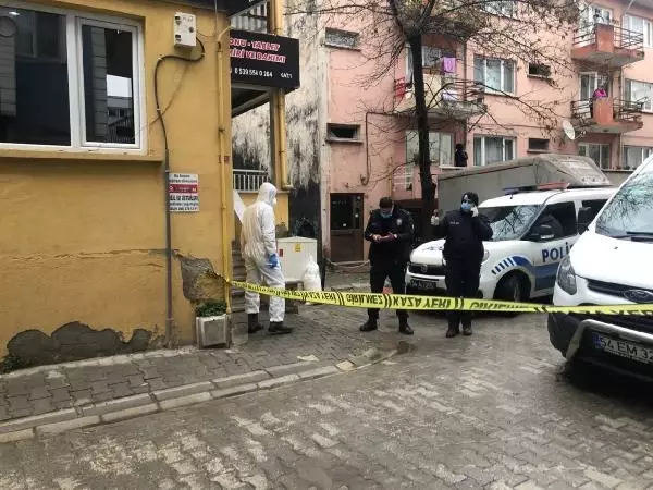 SAKARYA Telefon tamircisi dükkanında ölü bulundu SAKARYA Telefon tamircisi dükkanında ölü bulundu