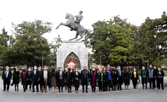 Yıldıran: 'Kontrolsüzce açılan hukuk fakülteleri mesleğimizin kalitesine zarar veriyor' Yıldıran: 'Kontrolsüzce açılan hukuk fakülteleri mesleğimizin kalitesine zarar veriyor'