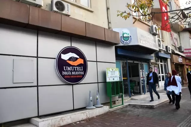 439 aileye yakacak yardımı yapıldı 439 aileye yakacak yardımı yapıldı