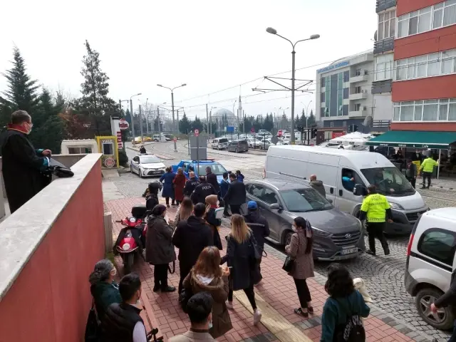 Adliye önünü karıştıran cinsel istismar davası Adliye önünü karıştıran cinsel istismar davası