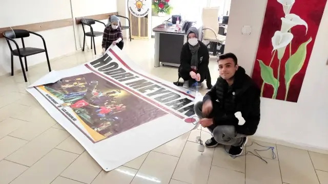 AK Parti Edremit İlçe Teşkilatı 'Hodri Meydan' dedi AK Parti Edremit İlçe Teşkilatı 'Hodri Meydan' dedi