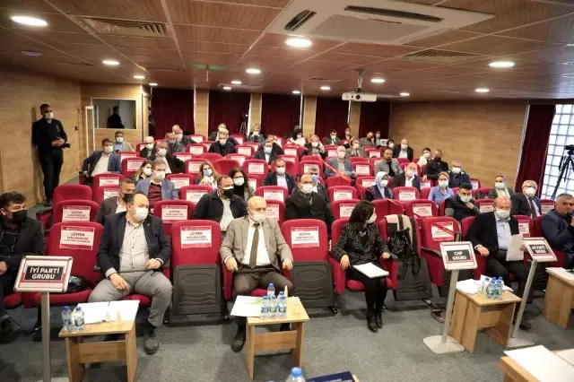 Akhisar Belediye Meclisi ilk kez Uğur Mumcu Kültür ve Sanat Merkezi'nde toplandı Akhisar Belediye Meclisi ilk kez Uğur Mumcu Kültür ve Sanat Merkezi'nde toplandı