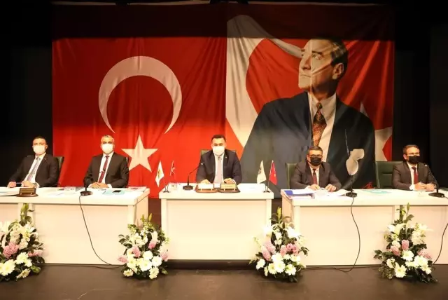Alanya Belediyesi'nin faaliyet raporu meclisten geçti Alanya Belediyesi'nin faaliyet raporu meclisten geçti