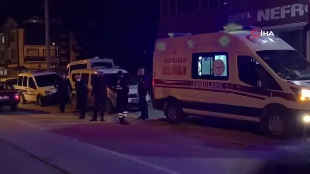 Son dakika haberleri... Alkol içerken sigarası evin içine düştü, yangında dumandan etkilendi Son dakika haberleri... Alkol içerken sigarası evin içine düştü, yangında dumandan etkilendi