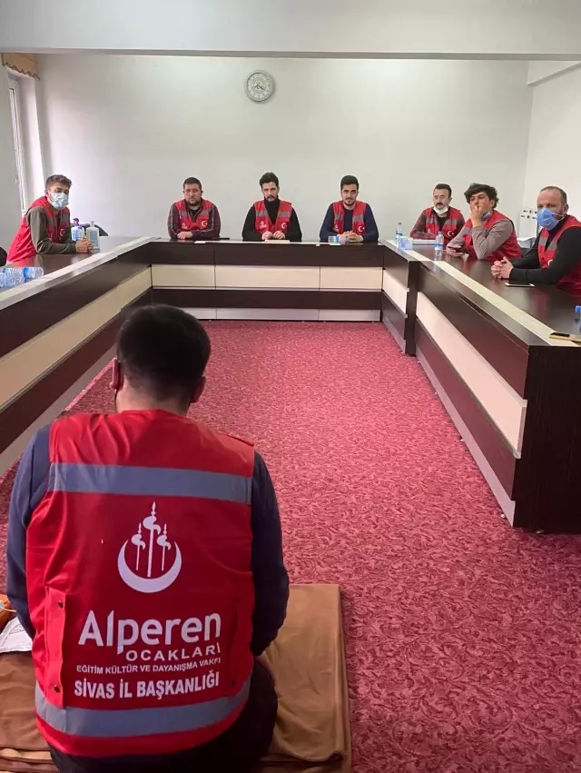 Sivas'ta Alperen Arama Kurtarma Birimi kuruldu Sivas'ta Alperen Arama Kurtarma Birimi kuruldu