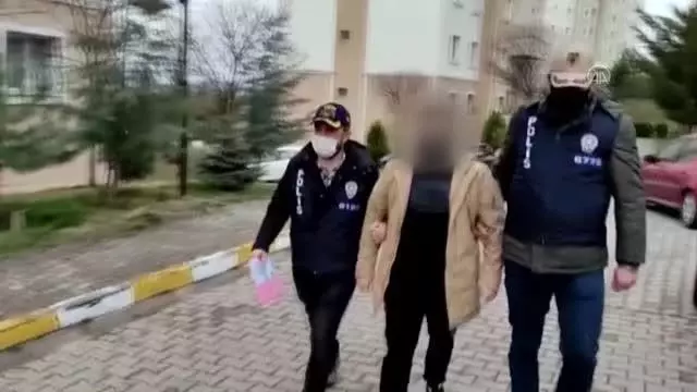 Astsubay eğitim kursu sınav sorularının FETÖ'ye sızdırılması soruşturmasında 13 gözaltı Astsubay eğitim kursu sınav sorularının FETÖ'ye sızdırılması soruşturmasında 13 gözaltı