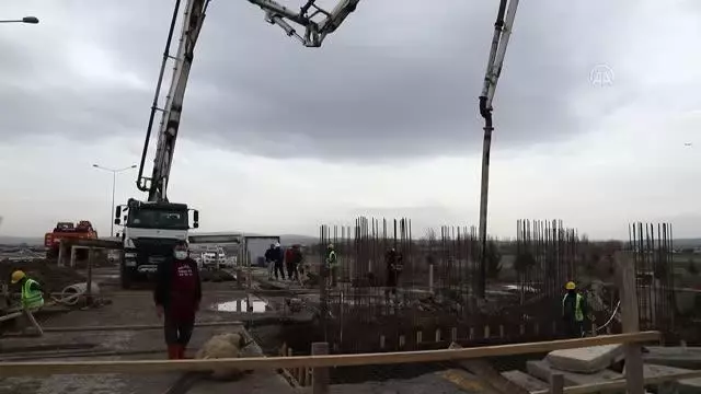 AYBÜ Esenboğa Külliyesi'ne yapılacak kapının temeli atıldı AYBÜ Esenboğa Külliyesi'ne yapılacak kapının temeli atıldı