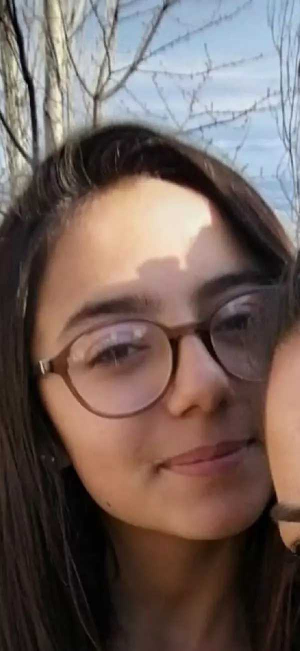 Aydın'da, kayıp liseli Yağmur aranıyor Aydın'da, kayıp liseli Yağmur aranıyor