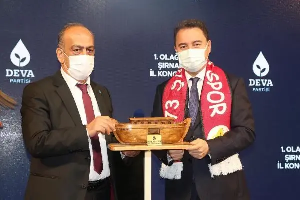 BABACAN, ŞIRNAK'TA PARTİSİNİN İL KONGRESİNE KATILDI BABACAN, ŞIRNAK'TA PARTİSİNİN İL KONGRESİNE KATILDI