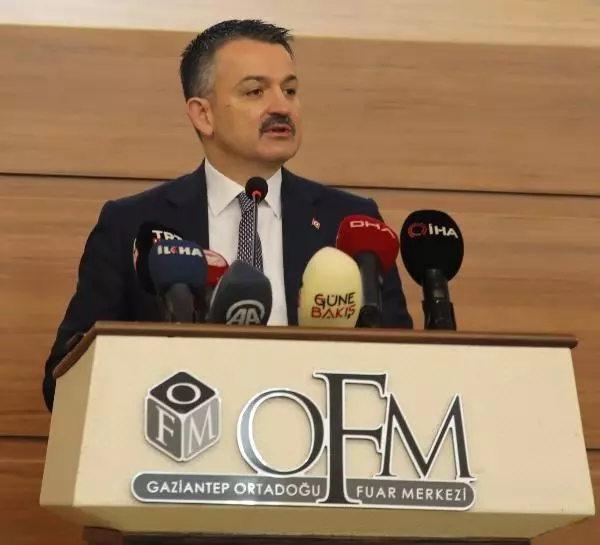 GAZİANTEP BAKAN PAKDEMİRLİ TARIMSAL HASILAMIZ, CUMHURİYET TARİHİNİN REKORUNU KIRDI GAZİANTEP BAKAN PAKDEMİRLİ TARIMSAL HASILAMIZ, CUMHURİYET TARİHİNİN REKORUNU KIRDI