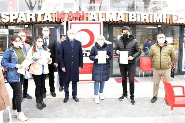 Başkan Başdeğirmen: 'Kan bağışının değerini biliyoruz' Başkan Başdeğirmen: 'Kan bağışının değerini biliyoruz'