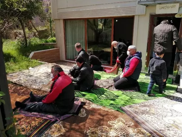 BEYKOZ'DA BİR YILDIR KAPALI CAMİ TEPKİSİ BEYKOZ'DA BİR YILDIR KAPALI CAMİ TEPKİSİ