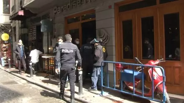 BEYOĞLU'NDA İSRAİL UYRUKLU TÜRK VATANDAŞI, OTEL ODASINDA ÖLÜ BULUNDU BEYOĞLU'NDA İSRAİL UYRUKLU TÜRK VATANDAŞI, OTEL ODASINDA ÖLÜ BULUNDU